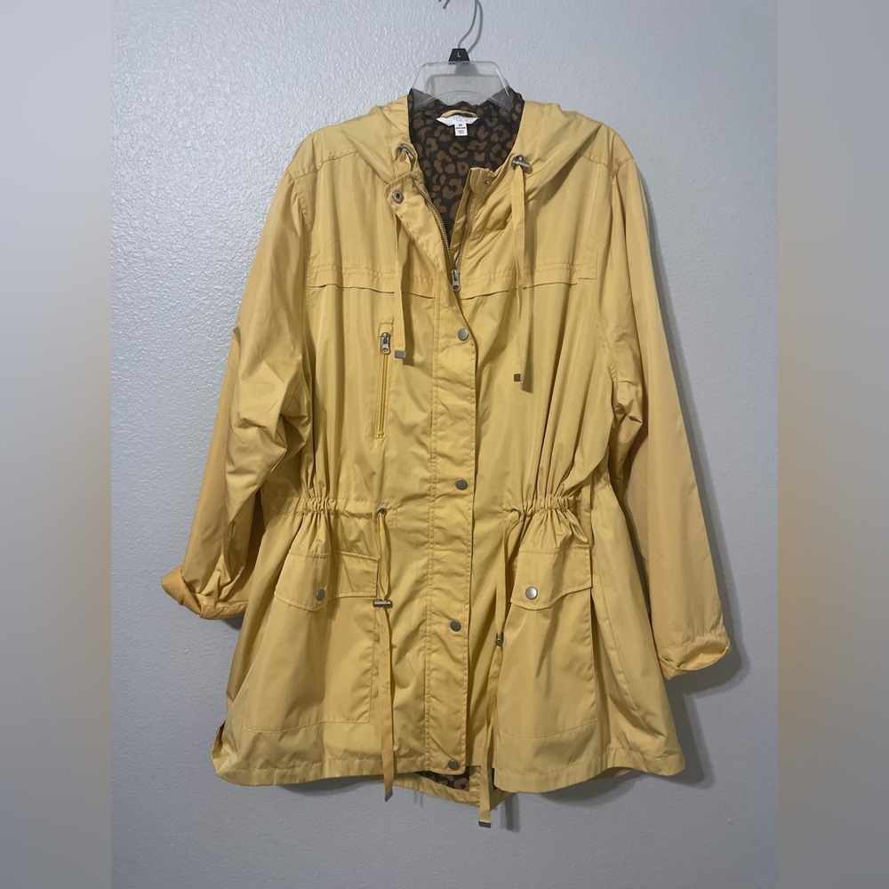 Yellow jacket